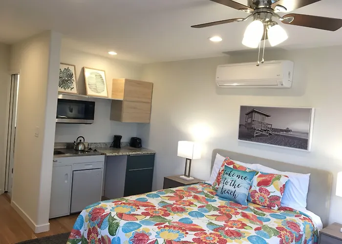 The Sea View Inn At The Beach