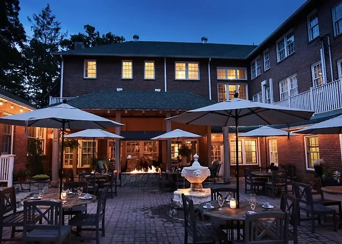 The Monte Vista Hotel
