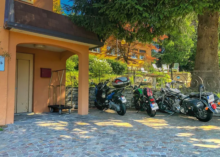 Hotel Moderno