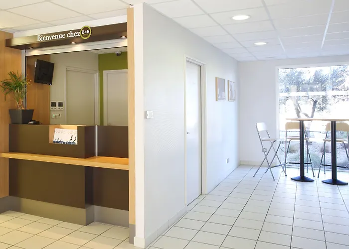 B&B Hotel Marseille Aeroport Saint-Victoret