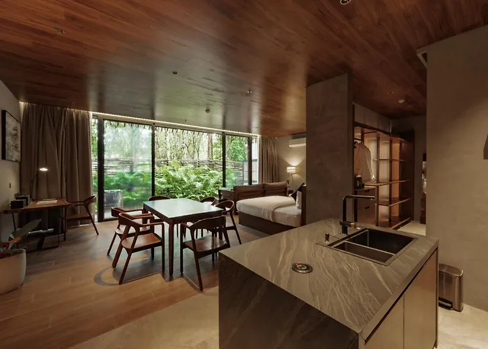 Piece Lio From Japan Managed By H Hospitality Group