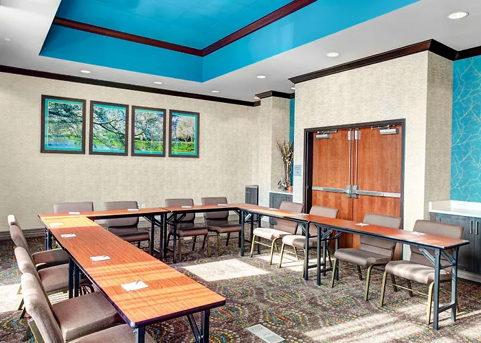 Hampton Inn & Suites By Hilton Atlanta Perimeter Dunwoody