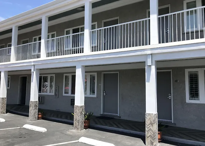 Hi View Inn & Suites