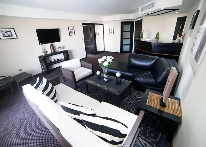 Savoy Hotel Boutique