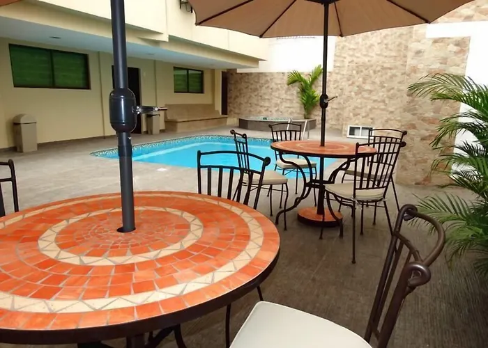 Hotel Marvento Suites