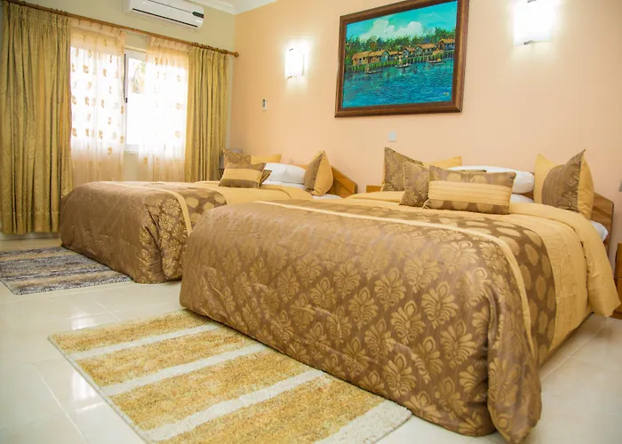 Alma House Hotel