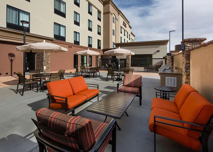 Hampton Inn & Suites Page - Lake Powell