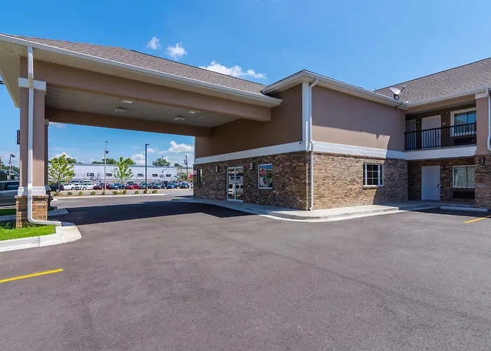 Econo Lodge Inn & Suites North Little Rock Near Riverfront