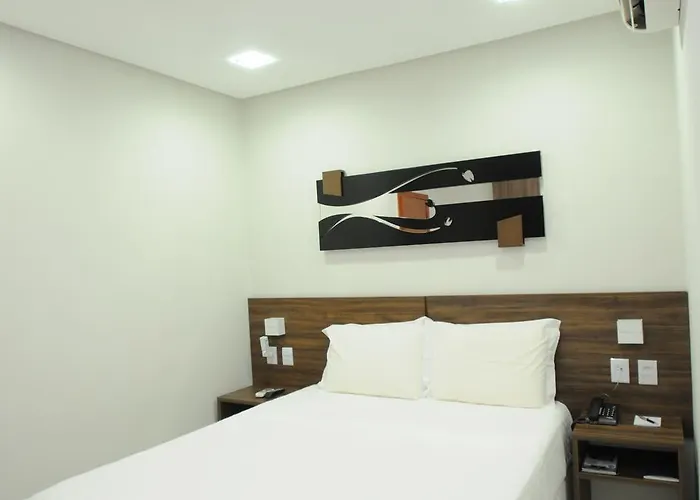 Mavil Plaza Hotel