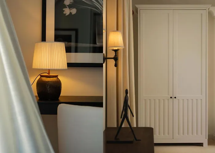 Maison Cabriere Boutique Hotel