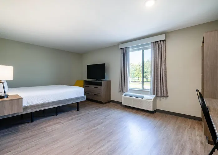 Echo Suites Extended Stay By Wyndham Springfield Airport Plz