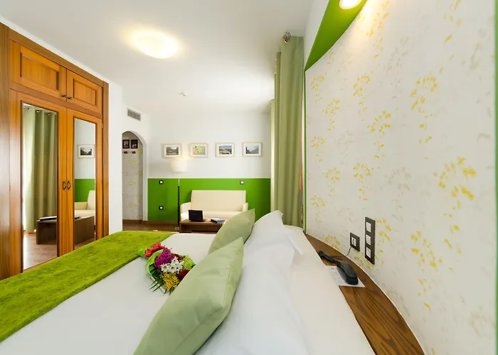 Hotel Apolo