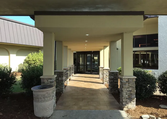 Cascades Mountain Resort, Ascend Hotel Collection