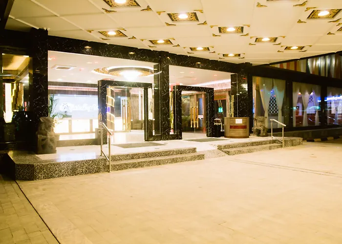 The Golden Bay Hotel Batam