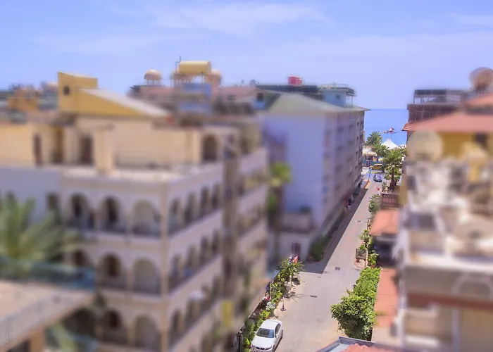 Twin Apart Hotel