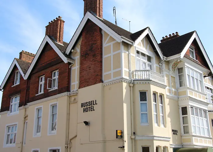 Russell Hotel