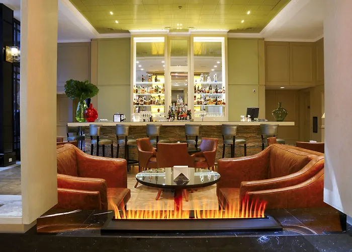 Alvear Icon Hotel