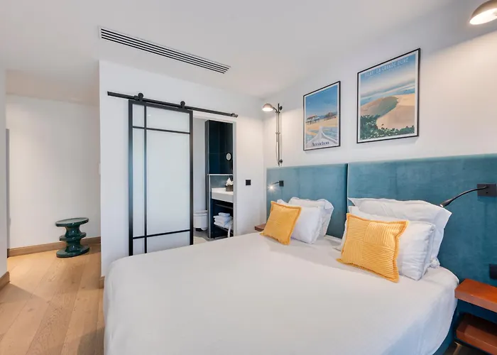 Urban Style Victoria Boutique Hotel