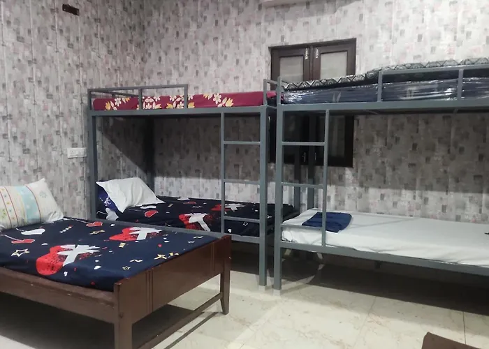 Hotel Panipat Town House