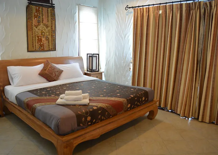 Nirvana Guesthouse&Hostel