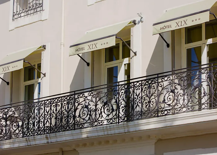 Hotel Le XIX