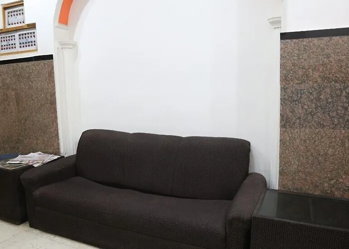 Hotel Delhi Regency