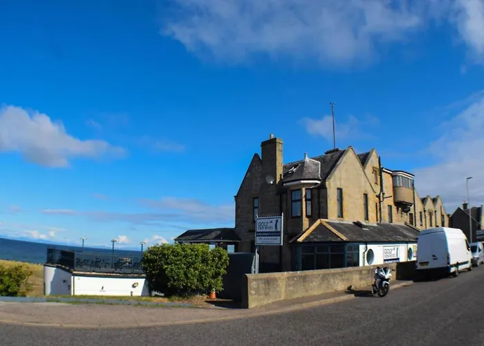 Golf View Hotel & Macintosh Restaurant