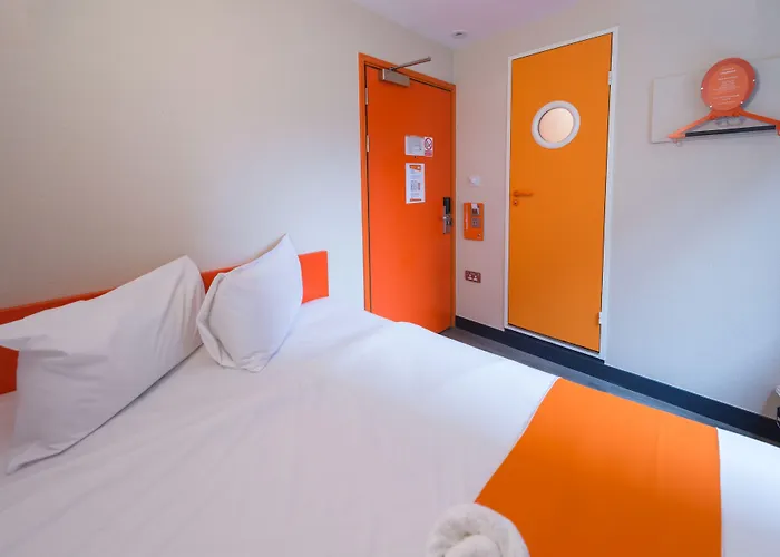 Easyhotel Glasgow City