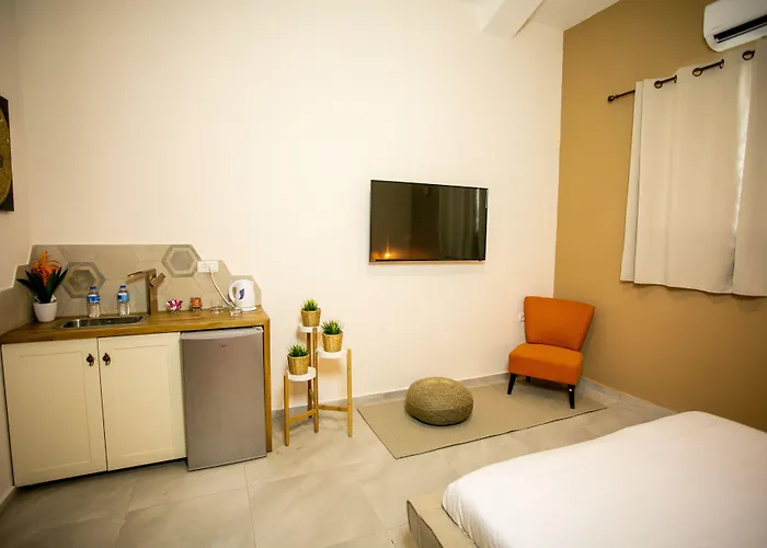 Eshel Mansion - Boutique Suites