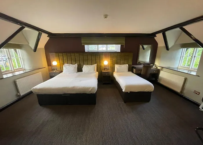 Cwrt Bleddyn Hotel & Spa