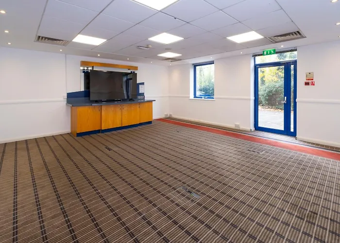 Holiday Inn Express Droitwich Spa By Ihg