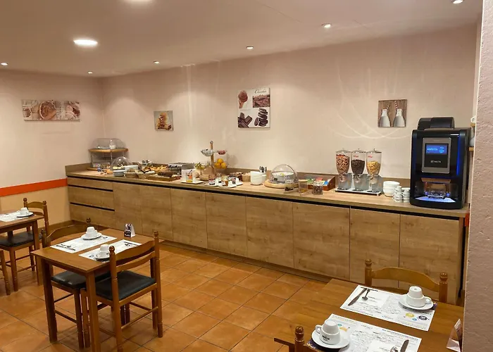 Nouvel Hotel