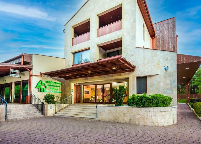 Erdospuszta Club Hotel