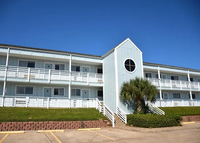Salt & Stone Hotel