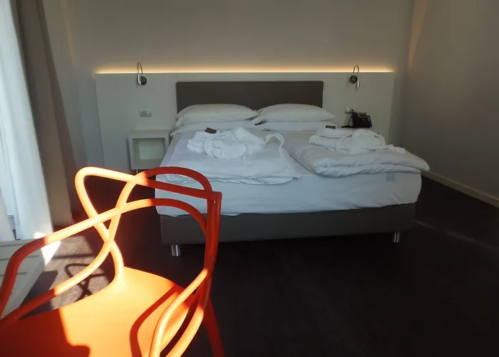 Albergo Dongo