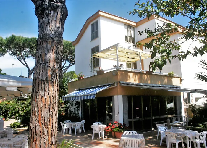 Hotel Anna