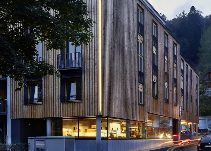 ElzLand Hotel 9 Linden BUSINESS&FAMILIEN HOTEL