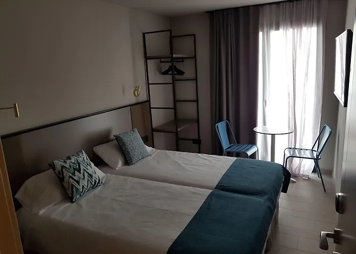 Hotel Torrent