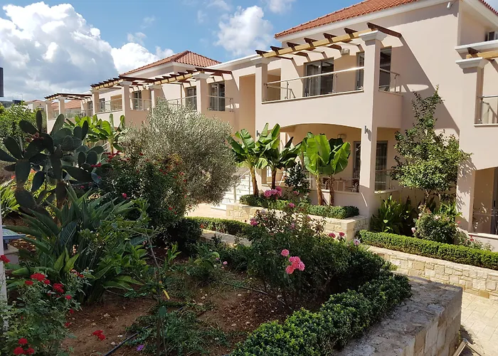 Isida Hotel Agia Marina