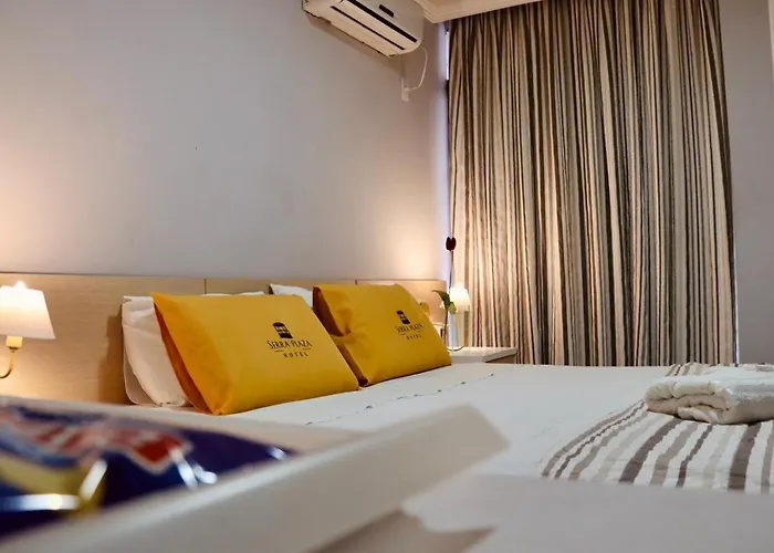 Serra Plaza Hotel