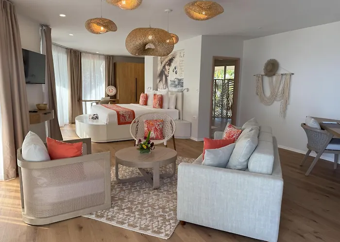APATOA Beach&Garden Village