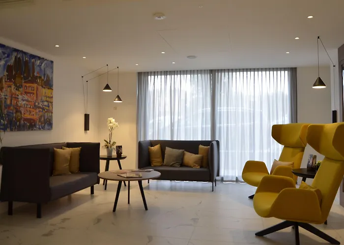 Solho Hotel