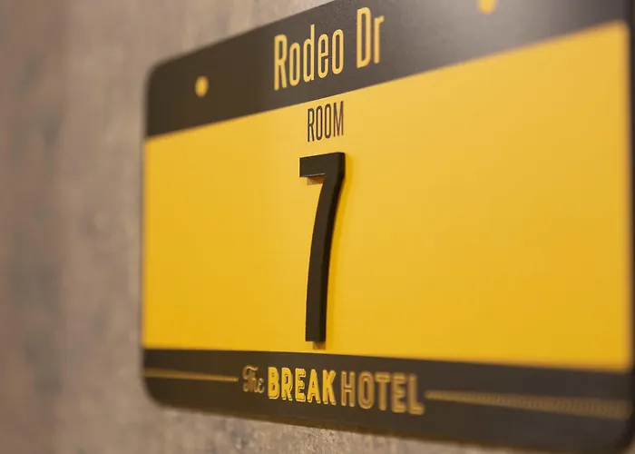 Break Hotel