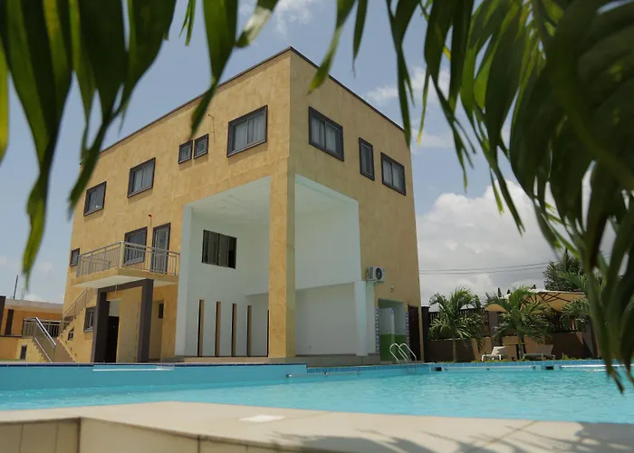 Cocktail And Dreams Hotel Accra