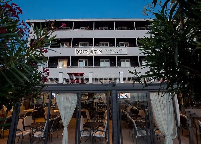 Boutique Hotel Bura 45N