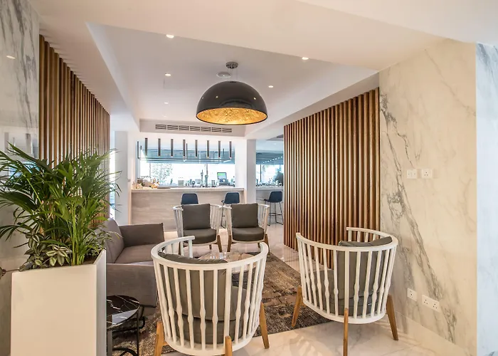 The Blue Ivy Hotel & Suites (Adults Only)