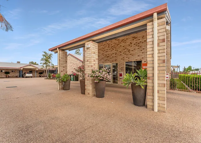 Midlander Motor Inn