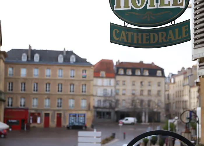Hotel De La Cathedrale Metz