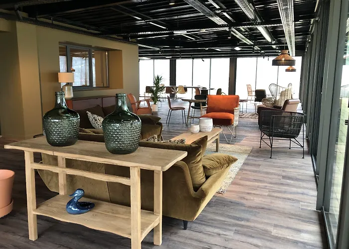 Hotel Le Corbusson Laval Ouest