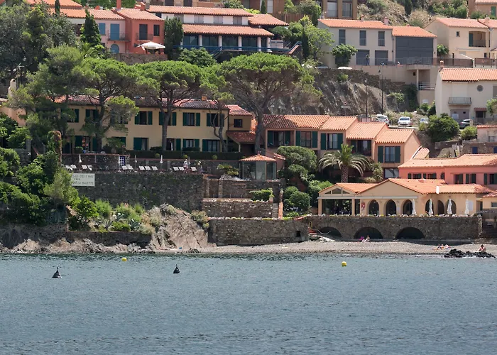 Le Relais Des Trois Mas